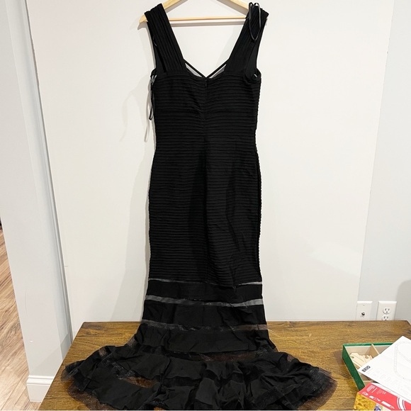 Tadashi Shoji Annika Black Long Gown Dress 6L2021L - Picture 3 of 16